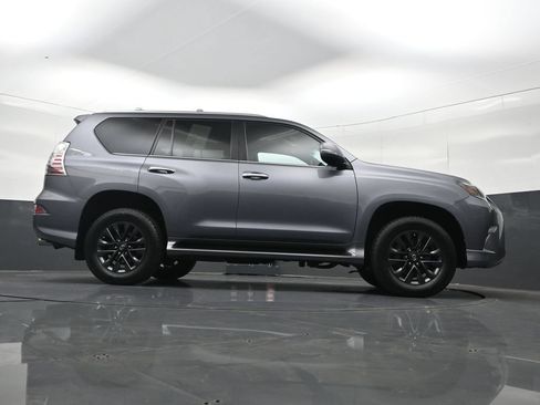 Used 2022 Lexus GX 460 Premium w/ Premium Plus Package AWD/4WD image 39