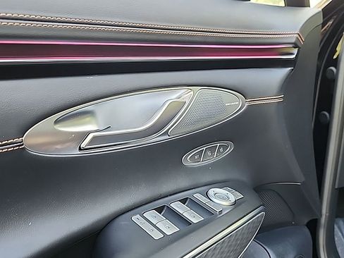 Certified 2026 Genesis GV70 2.5T Sport Prestige AWD/4WD image 7