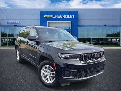 Used 2025 Jeep Grand Cherokee Laredo X w/ Luxury Tech Group I