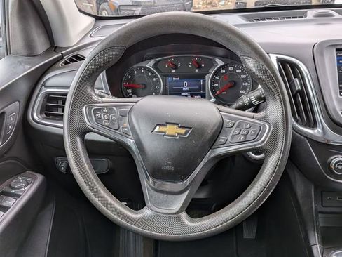 Used 2020 Chevrolet Equinox LT image 17
