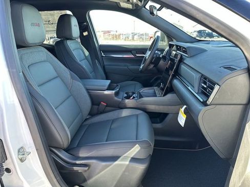 New 2026 GMC Terrain AT4 w/ Technology Package II image 29