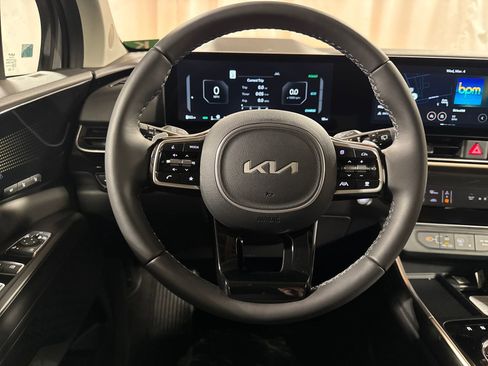 New 2026 Kia Carnival SX Prestige FWD image 23