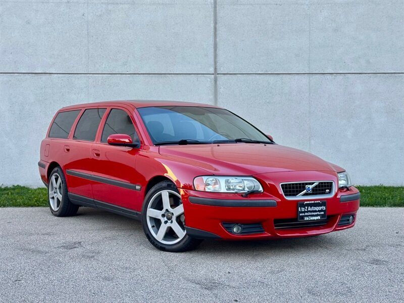 Used 2004 Volvo V70 R AWD/4WD image 2
