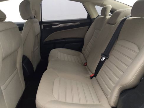 Used 2019 Ford Fusion S FWD image 18
