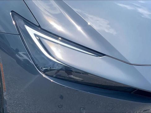 Used 2024 Toyota Prius Prime Premium FWD image 28