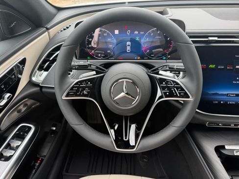 Used 2026 Mercedes-Benz E 350 4MATIC Sedan image 14