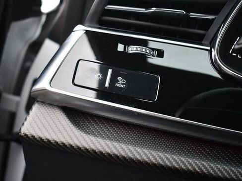 Used 2020 Audi RS Q8 w/ Carbon Optic Package image 33