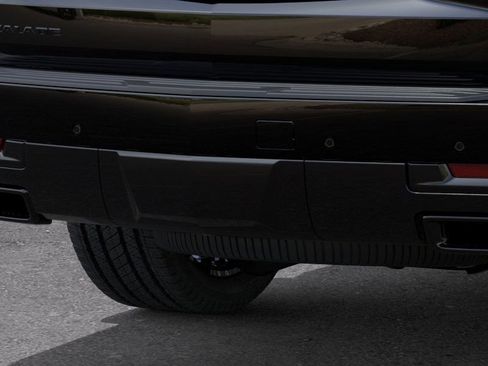 New 2026 Cadillac Escalade ESV Platinum Sport w/ LPO, ONYX Package image 15