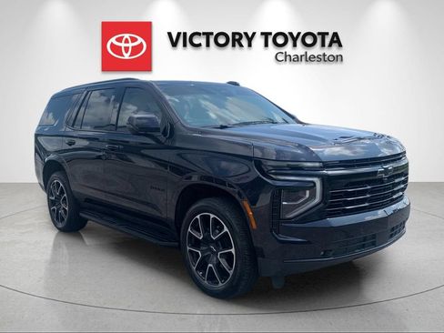 Used 2025 Chevrolet Tahoe RST w/ Comfort Package AWD/4WD image 5