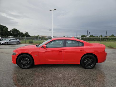 Used 2018 Dodge Charger GT AWD/4WD image 4