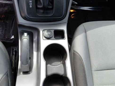 Used 2015 Ford Escape SE w/ Equipment Group 201A AWD/4WD image 29