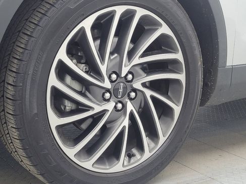 Used 2019 Lincoln Nautilus Reserve w/ Cargo Utility Package image 31