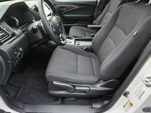 Used 2023 Honda Ridgeline Sport image 23