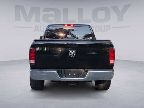 Used 2020 RAM 1500 Classic SLT w/ Luxury Group AWD/4WD image 4