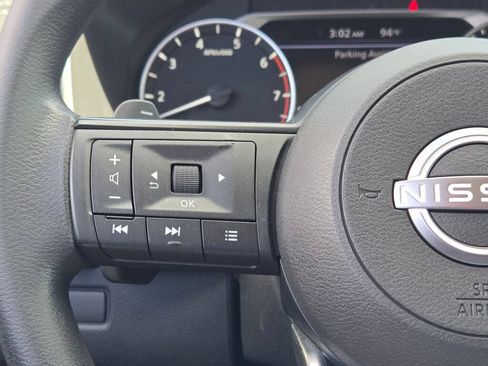 Used 2022 Nissan Rogue S FWD image 26