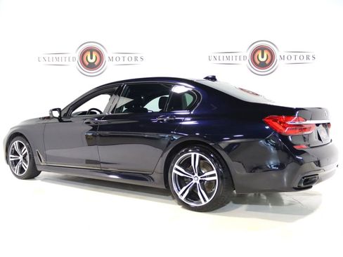 Used 2019 BMW 750i RWD image 3