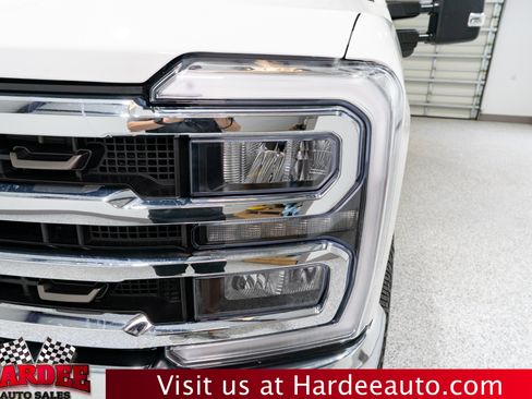 Used 2025 Ford F250 King Ranch w/ Chrome Package AWD/4WD image 8