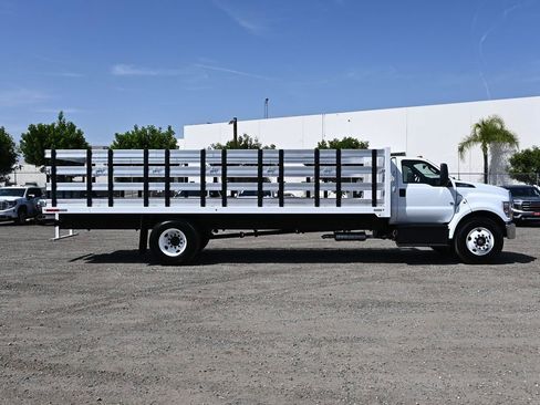 New 2026 Ford F650 2WD Regular Cab Super Duty image 5