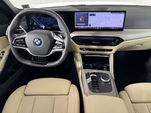 Used 2025 BMW 330i xDrive Sedan w/ Convenience Package AWD/4WD image 5