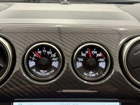 Used 2021 Ford Mustang Shelby GT500 w/ Carbon Fiber Track Pack image 25