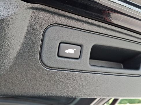 Used 2023 Honda Passport EX-L image 31