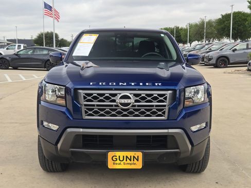 Used 2023 Nissan Frontier SV w/ SV Convenience Package RWD image 8