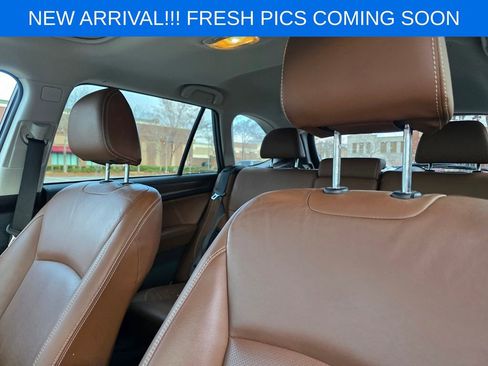 Used 2018 Subaru Outback 2.5i Touring image 9