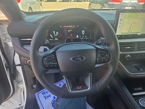 Used 2025 Ford Explorer ST w/ Sun And Sound Package AWD/4WD image 12