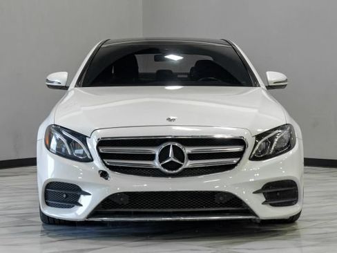 Used 2018 Mercedes-Benz E 300 w/ Premium 1 Package image 9