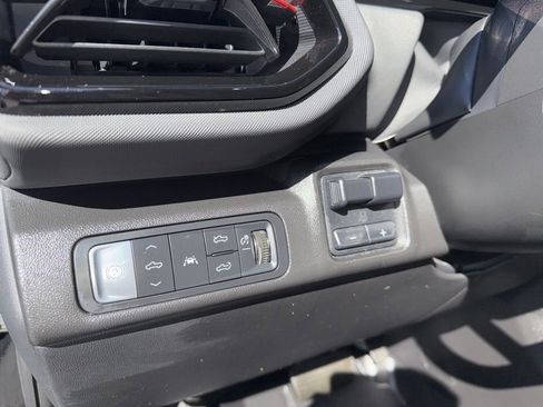 Used 2024 Chevrolet Silverado EV RST image 21