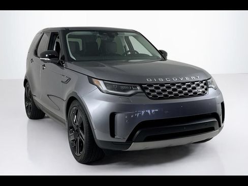 Used 2024 Land Rover Discovery S AWD/4WD image 7