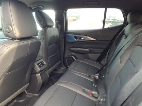 New 2026 Chevrolet Equinox EV LT image 16