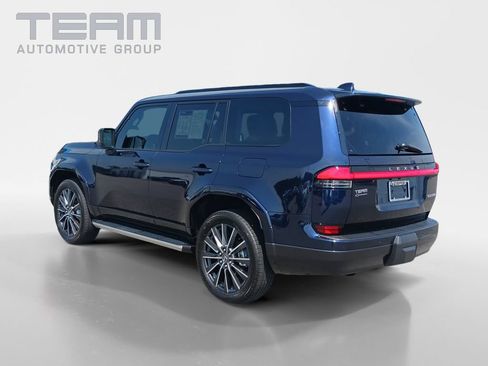 Used 2025 Lexus GX 550 w/ Accessory Package (2T) AWD/4WD image 5