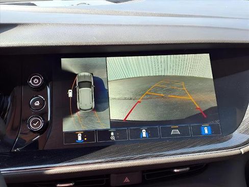 Used 2023 Buick Envision Essence w/ Technology Package I image 14