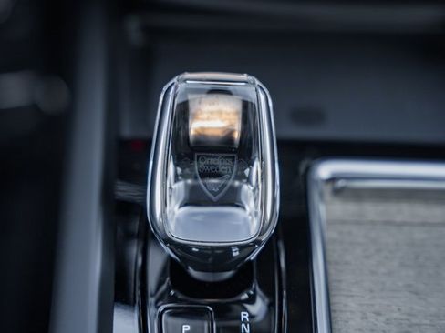 New 2026 Volvo XC60 B5 Ultra w/ Protection Package Premier image 25