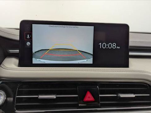 Used 2025 Genesis G70 2.5T RWD image 24