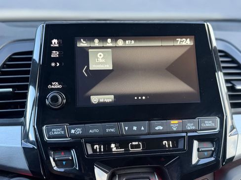 Used 2024 Honda Odyssey Sport image 36