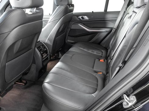Used 2022 BMW X5 xDrive40i AWD/4WD image 39