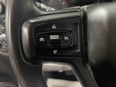 Used 2019 Chevrolet Silverado 1500 Custom Trail Boss w/ Custom Convenience Package image 8