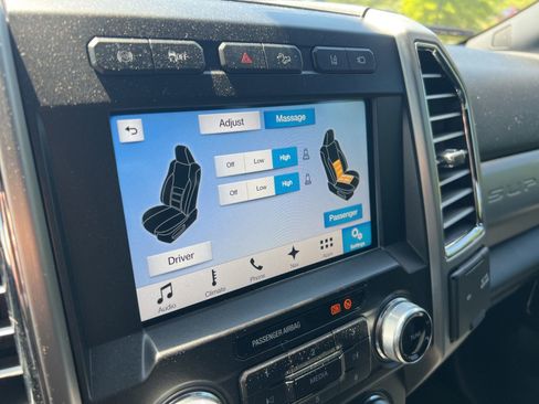 Used 2017 Ford F250 Platinum w/ Platinum Ultimate Package AWD/4WD image 21