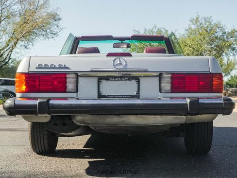 Used 1989 Mercedes-Benz 560 SL image 7