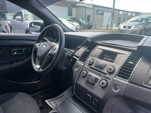 Used 2013 Ford Taurus Police Interceptor FWD image 8