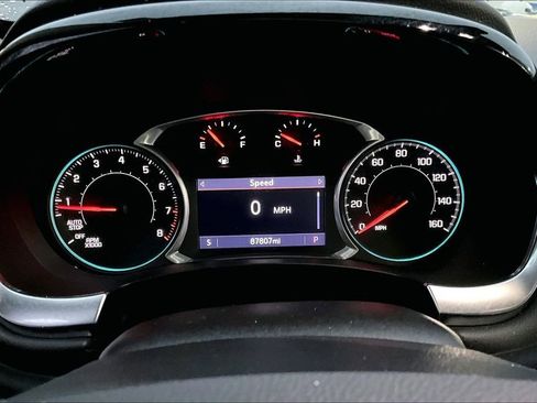 Used 2021 Chevrolet Traverse LT image 10