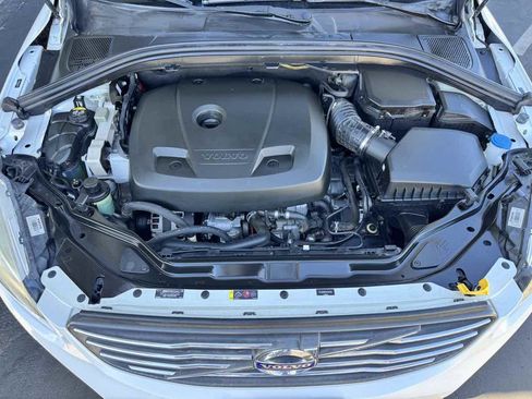 Used 2017 Volvo XC60 T6 Dynamic w/ Climate Package AWD/4WD image 19