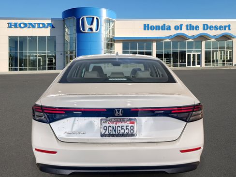 Used 2023 Honda Accord EX image 5