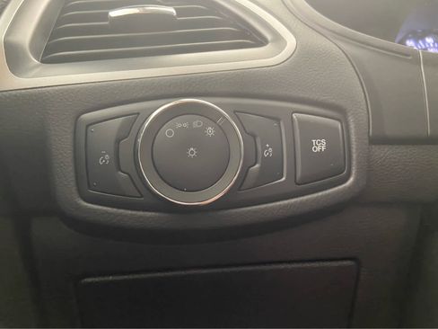 Used 2024 Ford Edge SEL image 38