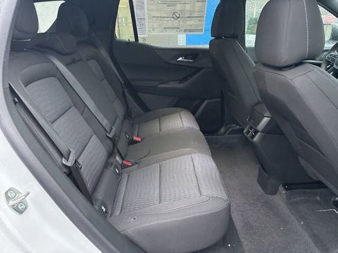 New 2026 Chevrolet Equinox LT w/ Safety and Technology Package AWD/4WD image 35