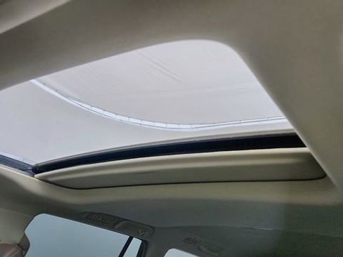 Used 2018 Lexus GX 460 Premium w/ Premium Package image 59