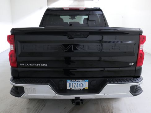 Used 2024 Chevrolet Silverado 1500 LT image 8