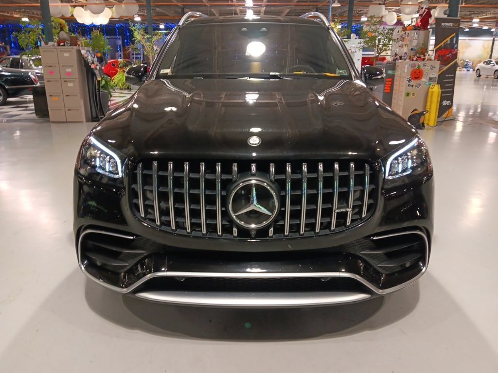 Used 2024 Mercedes-Benz GLS 63 AMG 4MATIC image 12
